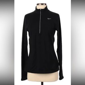 Nike Black Pullover Size S in Black
